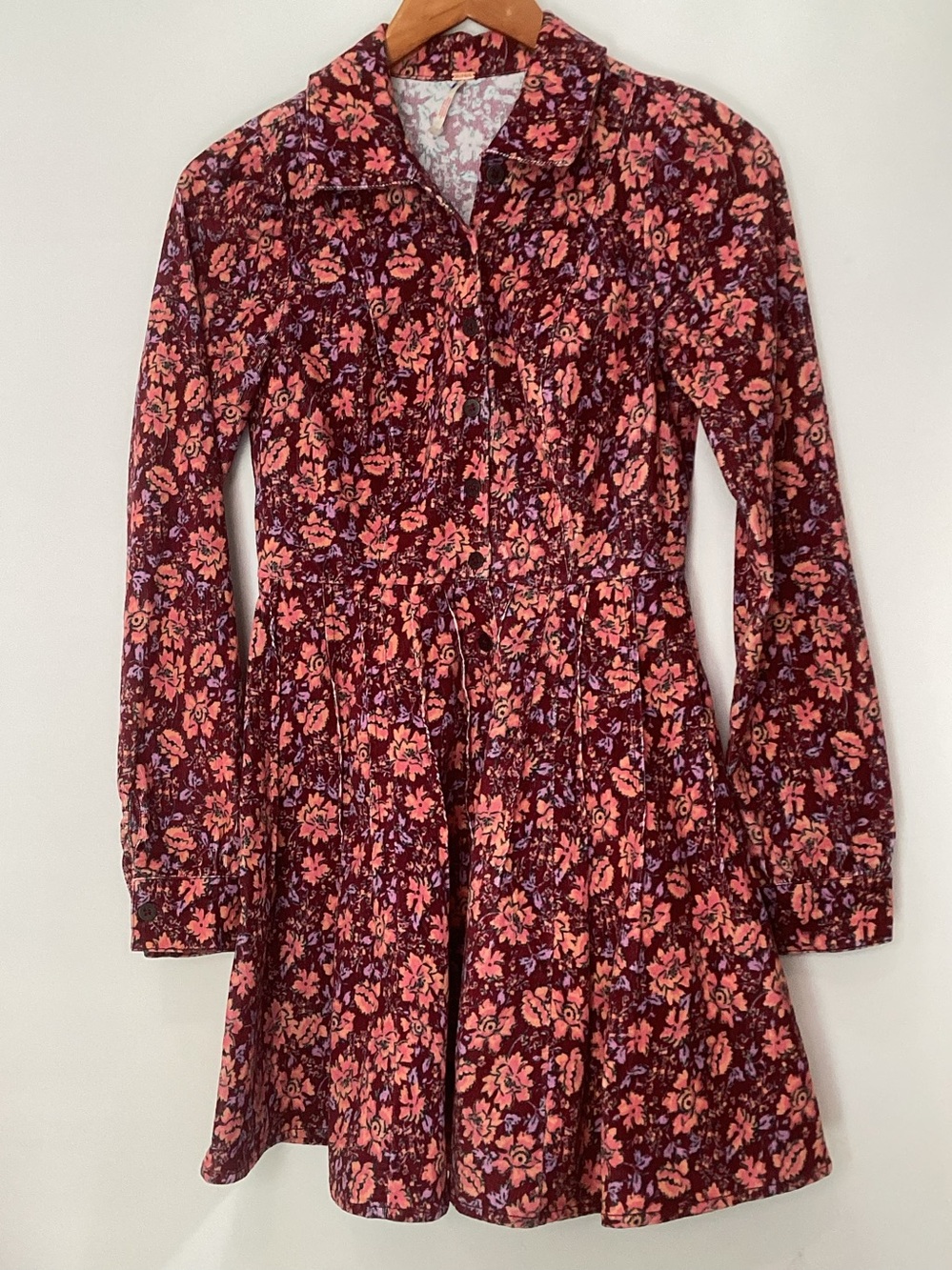 🍂🍁Free People Floral Long-Sleeve Corduroy Shirt Dress in Coral on Burgundy